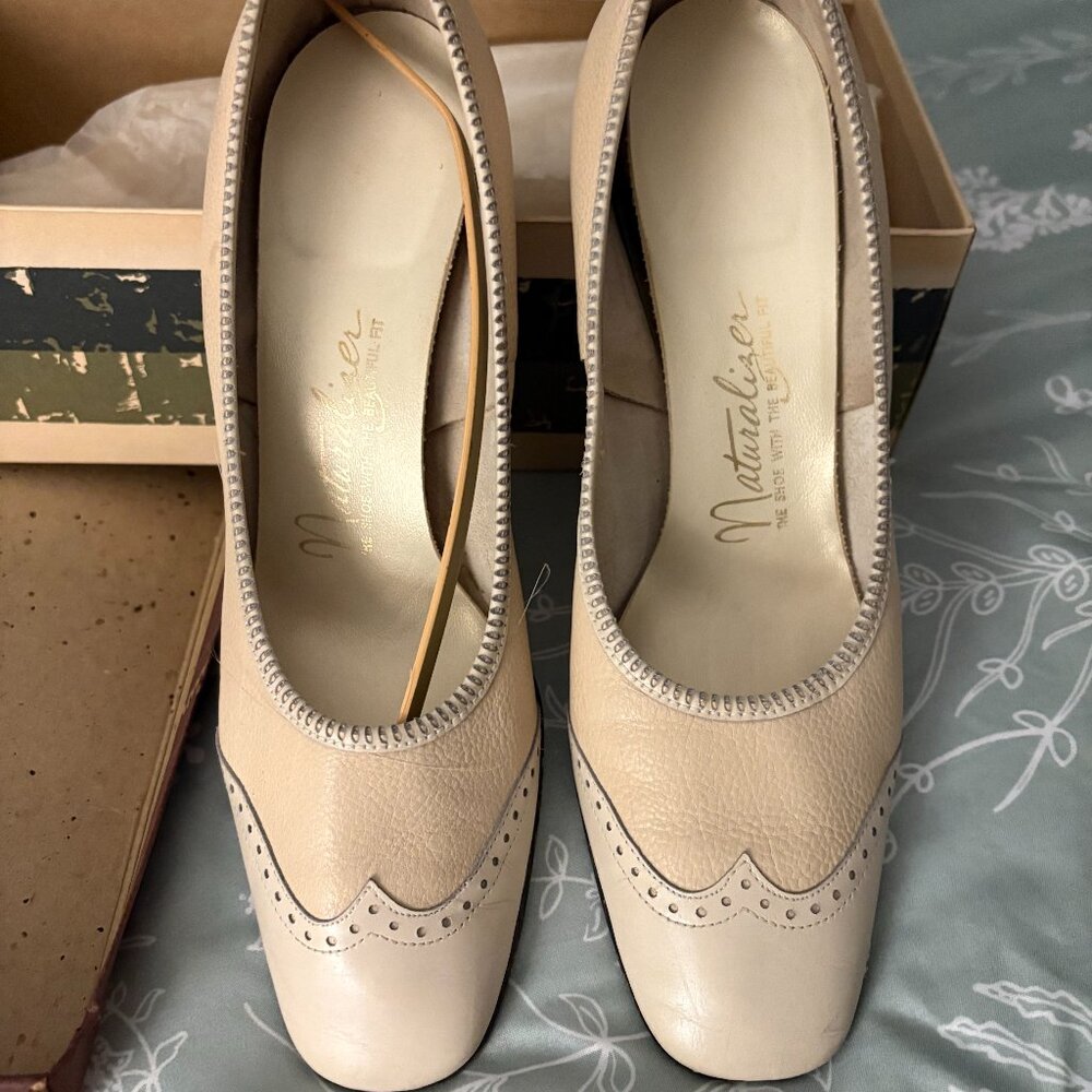 Vintage ladies shoes
